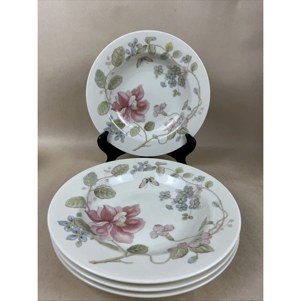 HTF Mikasa Shalimar L2878 Fine China Soup Bowl 8 1/2” Set Of‎ 4 Discontinued